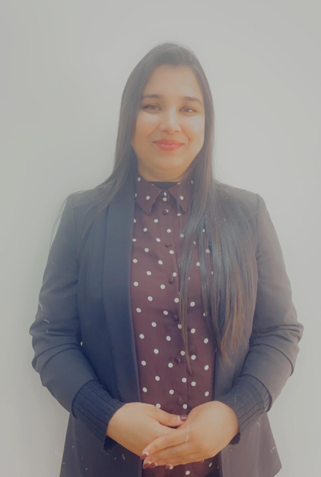 Paramvir Kaur, Receptionist