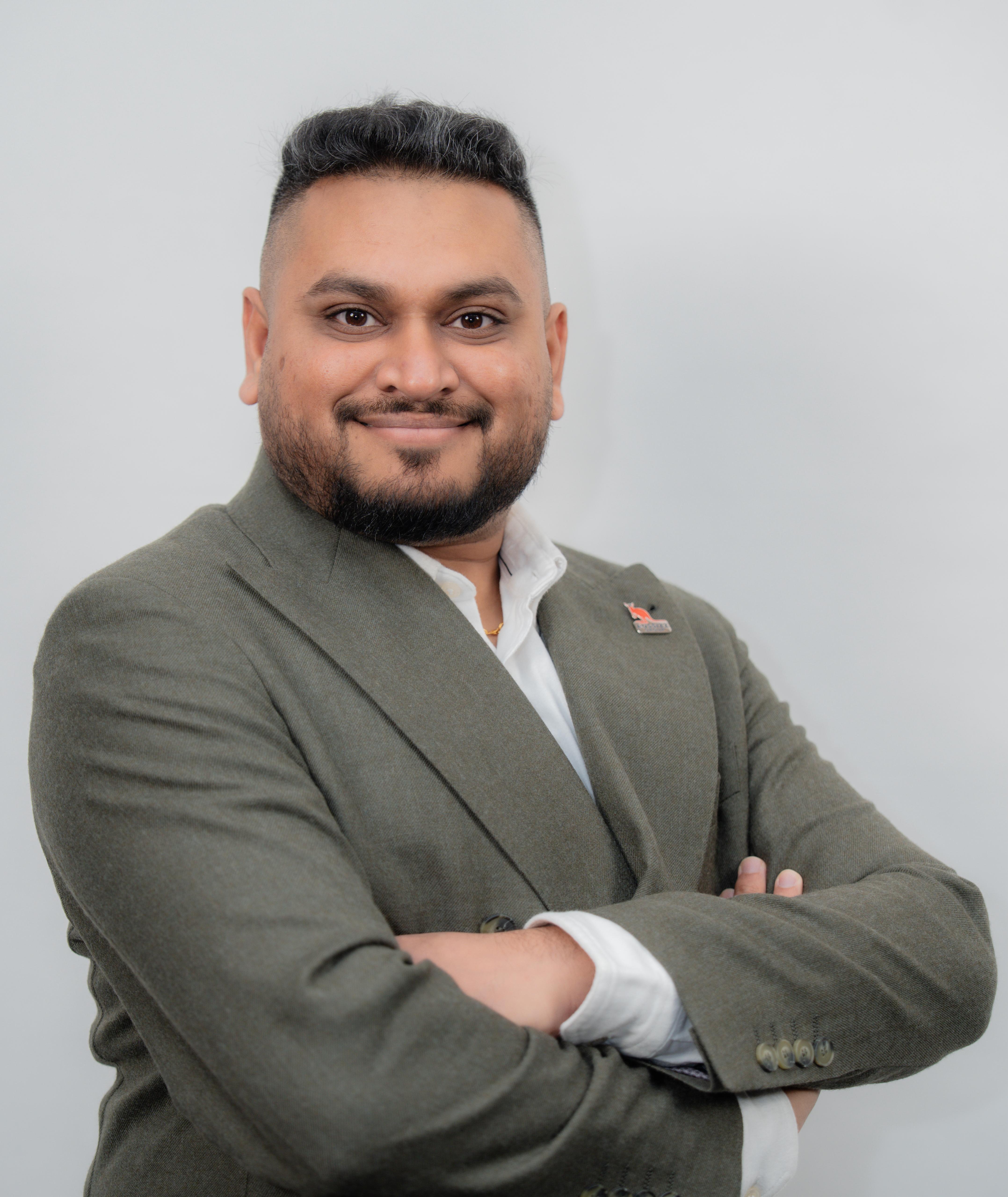 Varun Desai, Case Manager
